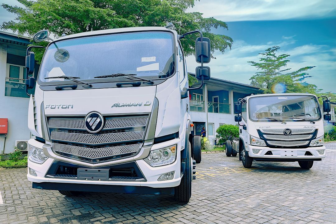 Foton Auman truck with Aumark trucks behind at the Leventis yard
